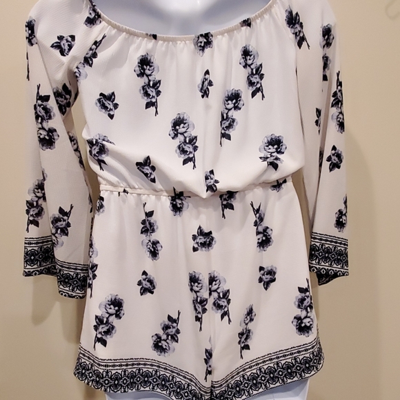 Rue21 Romber - Picture 2 of 5